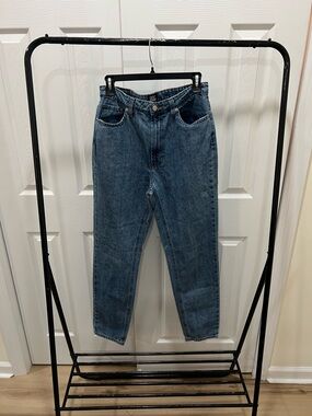 BDG Women’s Straight-Leg Jeans in Blue Denim